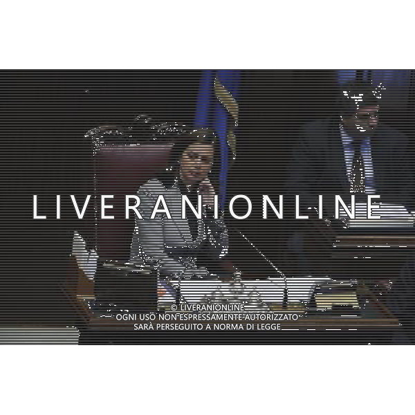 Il premier Matteo Renzii illustra alla Camera la sua \'road map\' da portare al Consiglio europeo di domani - Roma 19 marzo 2014 nella foto Laura Boldrini ©Corradetti/AGENZIA ALDO LIVERANI SAS