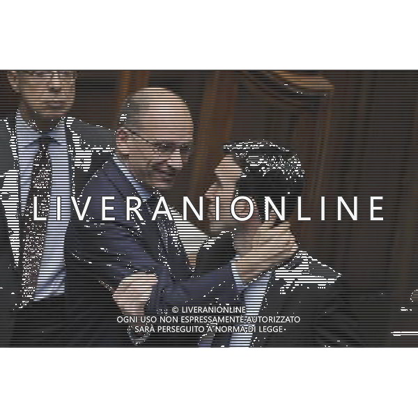 Il premier Matteo Renzii illustra alla Camera la sua \'road map\' da portare al Consiglio europeo di domani - Roma 19 marzo 2014 nella foto Enrico Letta con Maurizio Martina ©Corradetti/AGENZIA ALDO LIVERANI SAS