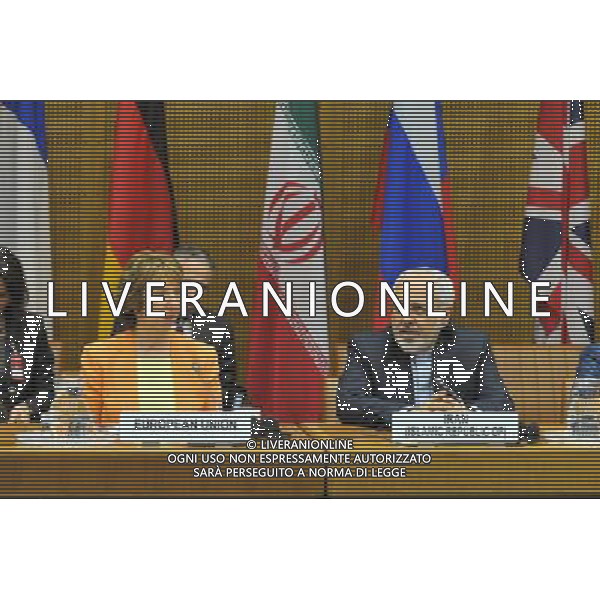 (140319) -- VIENNA, March 19, 2014 () -- European Union (EU) foreign policy chief Catherine Ashton (L Front) and Iran\'s Foreign Minister Mohammad-Javad Zarif attend the closing ceremony of the new round of nuclear talks in Vienna, Austria, March 19, 2014. Iran and the P5+1 group, namely the United States, Britain, France, China, Russia and Germany, concluded the new round of talks on Wednesday. (/Qian Yi) ©photoshot/AGENZIA ALDO LIVERANI SAS - ITALY ONLY - Colloqui del nuovo ciclo di nucleare Iran e il P5 +1 gruppo derivato, vale a dire gli Stati Uniti, Gran Bretagna, Francia, Cina, Russia e Germania a Vienna, Austria, 19 marzo 2014.