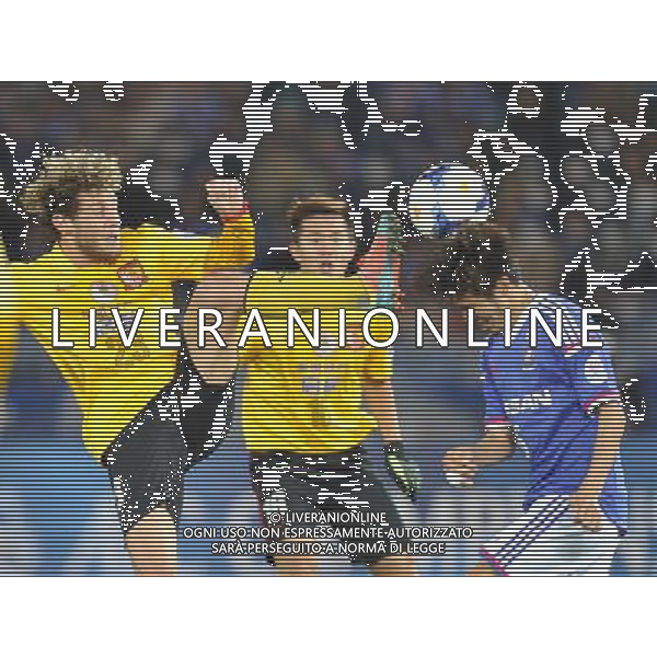 (140312) -- YOKOHAMA, March 12, 2014 () -- Diamanti (L) of Guangzhou Evergrande competes during the AFC Champions League match between Guangzhou Evergrande and Yokohama F Marinos in Yokohama, Japan, March 12, 2014. The match ended in 1-1 draw. (/Liu Dawei) (hy) ©photohsot/AGENZIA ALDO LIVERANI SAS - ITALY ONLY - Guangzhou Evergrande Vs Yokohama F Marinos partita AFC Champions League a Yokohama, Giappone, 12 marzo, 2014.