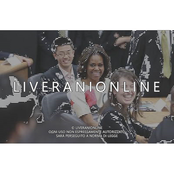 (140322) -- BEIJING, March 22, 2014 () -- U.S. First Lady Michelle Obama (2nd R) talks with students after her speech at Stanford Center at Peking University in Beijing, capital of China, March 22, 2014. (/Ding Lin) (zc) AG ALDO LIVERANI SAS ONLY ITALY