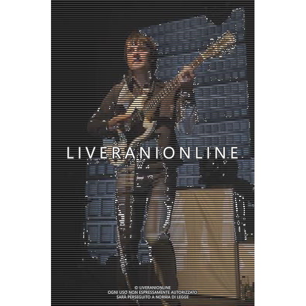 Nick McCarthy of Franz Ferdinand performs at Manchester Academy, Manchester, England, 22nd March 2014. AG ALDO LIVERANI SAS ONLY ITALY