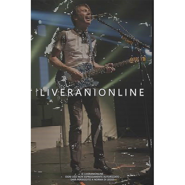 Alex Kapranos of Franz Ferdinand performs at Manchester Academy, Manchester, England, 22nd March 2014. AG ALDO LIVERANI SAS ONLY ITALY