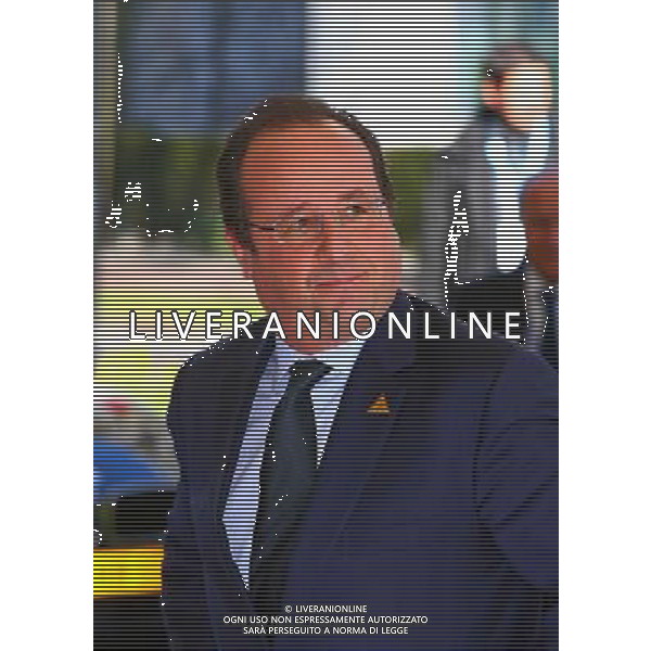 (140324) -- THE HAGUE, March 24, 2014 () -- French President Francois Hollande arrives for the third Nuclear Security Summit (NSS) in The Hague, the Netherlands, on March 24, 2014. The third Nuclear Security Summit (NSS) kicked off here on Monday, aimed at preventing nuclear terrorism around the globe. (/Gong Bing) AG ALDO LIVERANI SAS ONLY ITALY