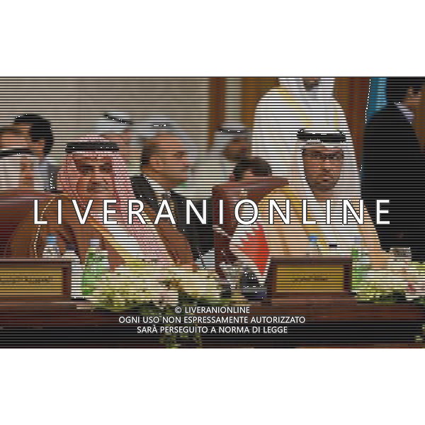 (140323) -- KUWAIT CITY, March 23, 2014 () -- Bahraini Foreign Minister Sheikh Khaled bin Ahmed al-Khalifa (L) attends the meeting of Arab foreign ministers in Kuwait City, Kuwait, on March 23, 2014, ahead of the Arab league Summit, which is to be held on March 25 to March 26. (/Noufal Ibrahim) ©photohsot/AGENZIA ALDO LIVERANI SAS - ITALY ONLY - EDITORIAL USE ONLY