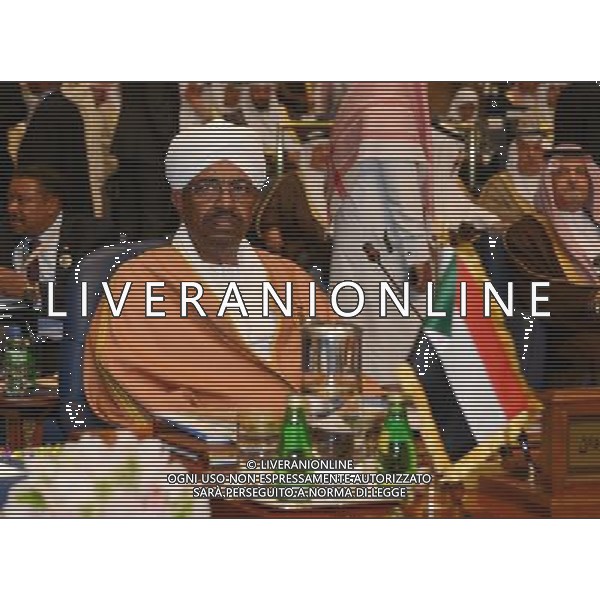 (140325) -- KUWAIT CITY, March 25, 2014 () -- Sudanese President Omar al-Bashir attends the Arab League Summit in Kuwait City, Kuwait, March 25, 2014. The 25th Arab League Summit kicked off here on Tuesday. (/Noufal Ibrahim)(whw) ag aldo liverani sas only italy