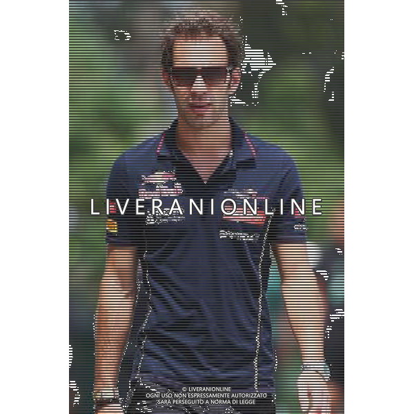Jean-Eric Vergne (FRA) Scuderia Toro Rosso. 27.03.2014. Formula 1 World Championship, Rd 2, Malaysian Grand Prix, Sepang, Malaysia, Thursday. - www.xpbimages.com, EMail: requests@xpbimages.com - copy of publication required for printed pictures. Every used picture is fee-liable. © Copyright: Batchelor / XPB Images AG ALDO LIVERANI SAS ONLY ITALY