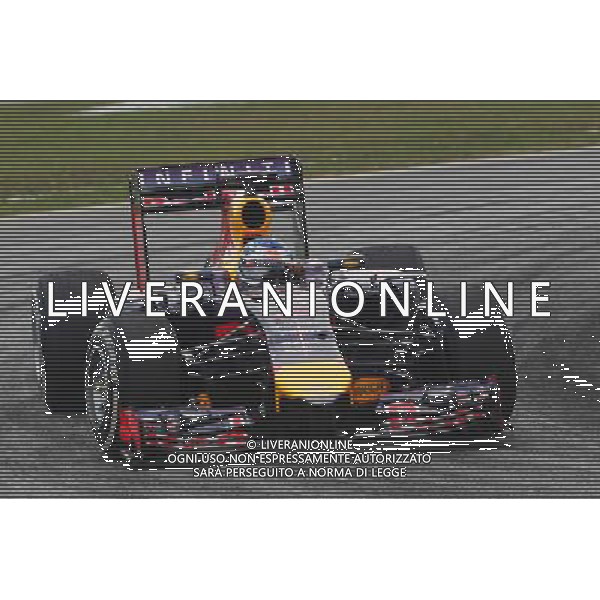 Sebastian Vettel (GER) Red Bull Racing RB10. 28.03.2014. Formula 1 World Championship, Rd 2, Malaysian Grand Prix, Sepang, Malaysia, Friday. - www.xpbimages.com, EMail: requests@xpbimages.com - copy of publication required for printed pictures. Every used picture is fee-liable. © Copyright: Photo4 / XPB Images AG ALDO LIVERANI SAS ONLY ITALY