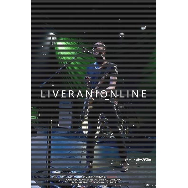 Snow Patrol-s lead guitarist, Nathan Connolly with his band called LITTLE MATADOR perform live at London\'s Shepherd\'s Bush Empire on March 27th 2014. Also featuring former Idlewild bassist Gavin Fox and multi-instrumentalist Troy Stewart - who plays in supergroup Tired Pony, drummer \'Binzer\' Brennan (The Frames) and guitarist Dave Magee (LaFaro). AG ALDO LIVERANI SAS ONLY ITALY