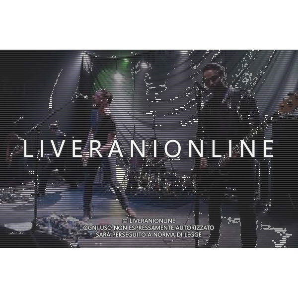 Snow Patrol-s lead guitarist, Nathan Connolly with his band called LITTLE MATADOR perform live at London\'s Shepherd\'s Bush Empire on March 27th 2014. Also featuring former Idlewild bassist Gavin Fox and multi-instrumentalist Troy Stewart - who plays in supergroup Tired Pony, drummer \'Binzer\' Brennan (The Frames) and guitarist Dave Magee (LaFaro). AG ALDO LIVERANI SAS ONLY ITALY