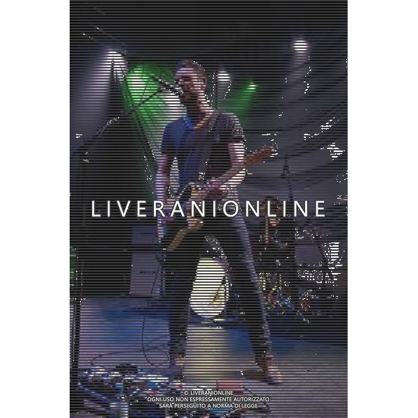 Snow Patrol-s lead guitarist, Nathan Connolly with his band called LITTLE MATADOR perform live at London\'s Shepherd\'s Bush Empire on March 27th 2014. Also featuring former Idlewild bassist Gavin Fox and multi-instrumentalist Troy Stewart - who plays in supergroup Tired Pony, drummer \'Binzer\' Brennan (The Frames) and guitarist Dave Magee (LaFaro). AG ALDO LIVERANI SAS ONLY ITALY