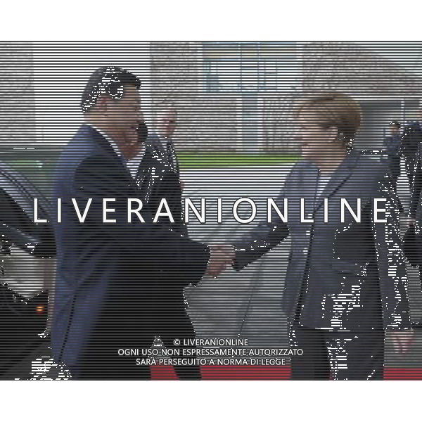 (140328) -- BERLIN, March 28, 2014 () -- Chinese President Xi Jinping (L) holds talks with German Chancellor Angela Merkel in Berlin, Germany, March 28, 2014. (/Zhang Duo) (zkr) AG ALDO LIVERANI SAS ONLY ITALY