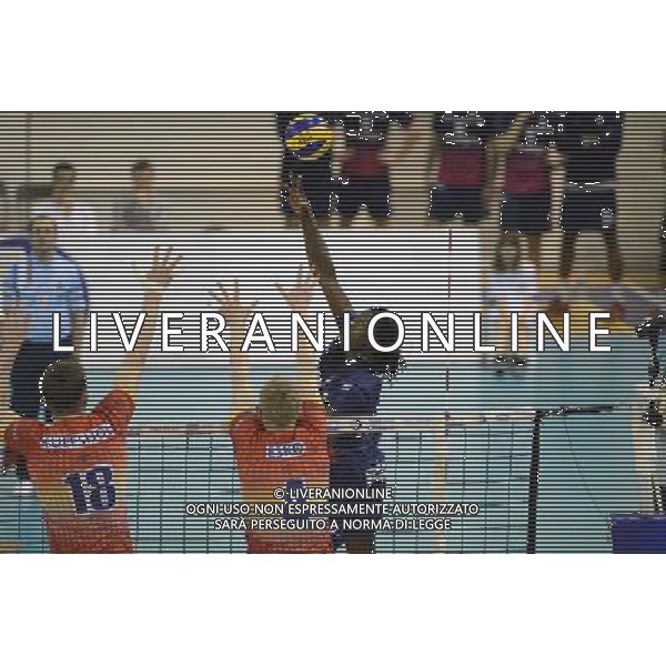 Alexey KULESHOV / Mikko ESKO / Mory SIDIBE - 29.03.2014 - Paris Volley / Novgorod - Finale CEV - Photo : Fred Porcu / Icon Sport