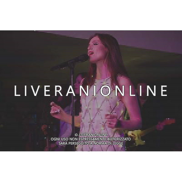 Sophie Ellis-Bextor performs at the WWF\'s global switch-off, Earth Hour, at the Royal Festival Hall, London, England, UK on 29th March 2014, London, England, UK. AG ALDO LIVERANI SAS ONLY ITALY