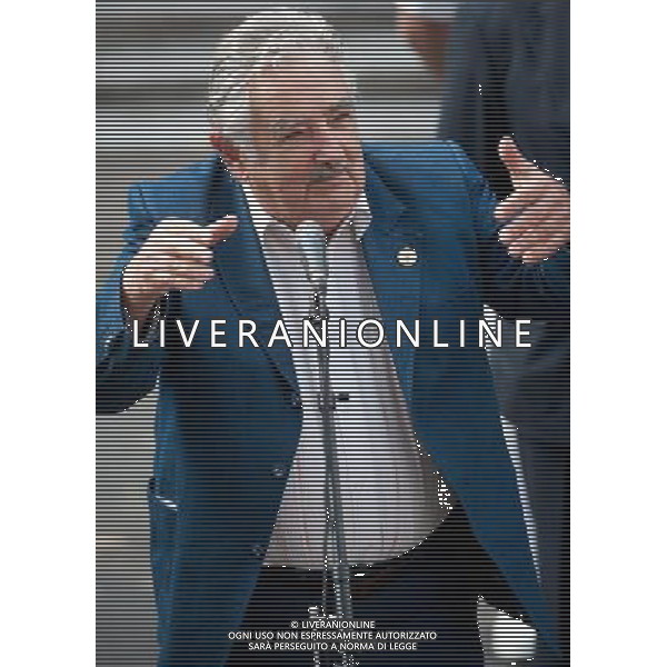 (140311) -- SANTIAGO, March 11, 2014 () -- Uruguay\'s President Jose Mujica delivers a speech after a bilateral meeting with the elected Chilean President Michelle Bachelet at the Diplomatic Academy of Chile, in Santiago, capital of Chile, March 10, 2014. Bachelet is to be sworn in on March 11. (/Jorge Villegas) ©photoshot/AGENZIA ALDO LIVERANI SAS - ITALY ONLY - Cerimonia di giuramento del presidente cileno Michelle Bachelet nel Congresso Nazionale a Valparaiso, in Cile, il 11 Marzo 2014.