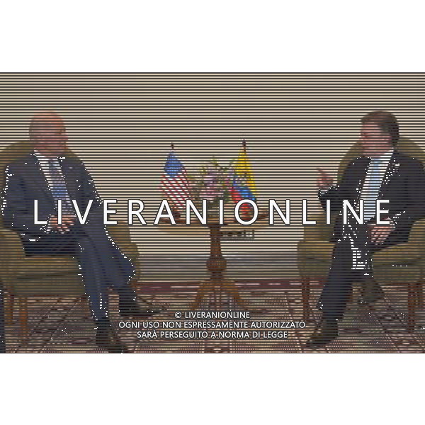(140311) -- SANTIAGO, March 11, 2014 () -- Image provided by Colombia\'s Presidency shows Colombian President Juan Manuel Santos (R) talking with the Vice President of United States Joe Biden during a meeting, in Santiago, capital of Chile, on March 11, 2014. Juan Manuel Santos and Joe Biden met on Tuesday prior to attend the presidential swearing-in ceremony of Michelle Bachelet. (/Andres Piscov/Presidency of Colombia) ©photoshot/AGENZIA ALDO LIVERANI SAS - ITALY ONLY - Cerimonia di giuramento del presidente cileno Michelle Bachelet nel Congresso Nazionale a Valparaiso, in Cile, il 11 Marzo 2014.