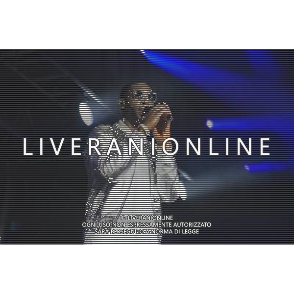 Tinie Tempah performing live on stage at the O2, London, UK, 30th March 2014 ©PHOTOSHOT/AGENZIA ALDO LIVERANI SAS - ITALY ONLY - EDITORIAL USE ONLY