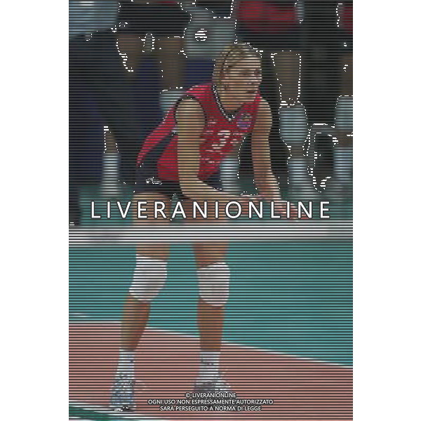 FOPPA PEDRETTI BERGAMO-DESPAR PERUGIA 20/11/2004 60 CAMPIONATO FEMMININILE DI VOLLEY NELLA FOTO dorota swieniewicz AGENZIA ALDO LIVERANI