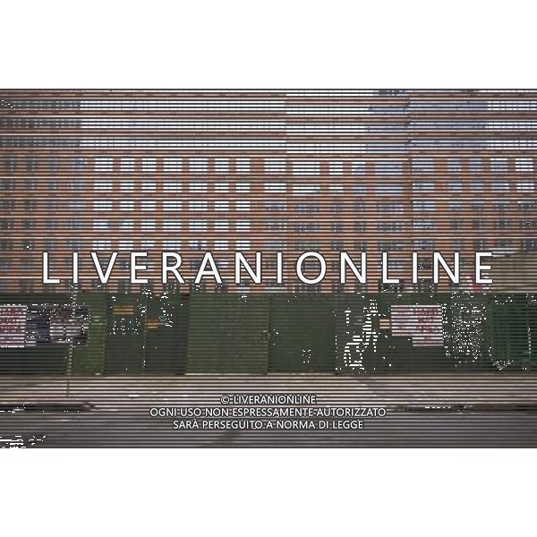 New construction rises along the High Line Park in the West Chelsea neighborhood of New York, seen on Sunday, March 30, 2014. Since the first section opened millions of dollars in real estate has been developed along the park. ©photoshot/AGENZIA ALDO LIVERANI SAS - ITALY ONLY - Vedute della citta\' di New York - Vita quotidiana