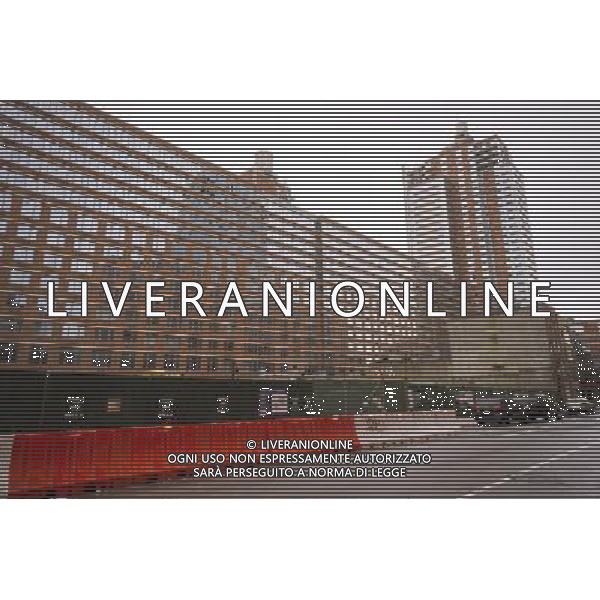 New construction rises along the High Line Park in the West Chelsea neighborhood of New York, seen on Sunday, March 30, 2014. Since the first section opened millions of dollars in real estate has been developed along the park. ©photoshot/AGENZIA ALDO LIVERANI SAS - ITALY ONLY - Vedute della citta\' di New York - Vita quotidiana