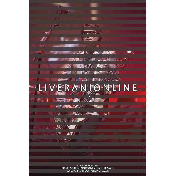 James Dean Bradfield of Manic Street Preachers performs at Manchester Apollo, Manchester, England, 1st April 2014. AG ALDO LIVERANI SAS ONLY ITALY