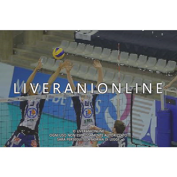 Kamil Baranek / Gerald Hardy Dessources - 02.04.2014 - Paris Volley / Tours - 26eme journee de Ligue A - Photo : Aurelien Meunier / Icon Sport AG ALDO LIVERANI SAS ONLY ITALY