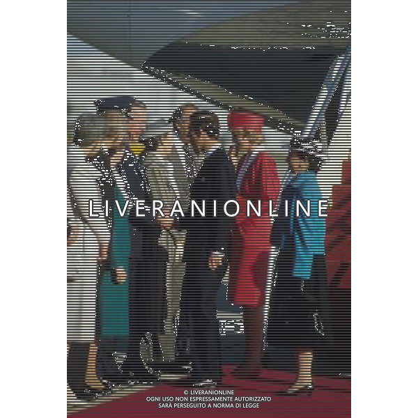 Prince Charles, Prince of Wales, and Diana, Princess of Wales, visit Washington DC. Arriving in Washington ©photoshot/AGENZIA ALDO LIVERANI SAS - ITALY ONLY - EDITORIAL USE ONLY - REALI INGLESI: Il Principe Carlo d\'inghilterra e la moglie la Principessa Diana, in visita negli Stati Uniti, 10 novemmbre 1985 - Retrospettiva