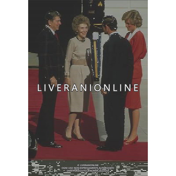 Prince Charles, Prince of Wales, and Diana, Princess of Wales, visit Washington DC. Ronald Reagan, President of the USA, and the First Lady Nancy Reagan Outside the White House ©photoshot/AGENZIA ALDO LIVERANI SAS - ITALY ONLY - EDITORIAL USE ONLY - REALI INGLESI: Il Principe Carlo d\'inghilterra e la moglie la Principessa Diana, in visita negli Stati Uniti, 10 novemmbre 1985 - Retrospettiva