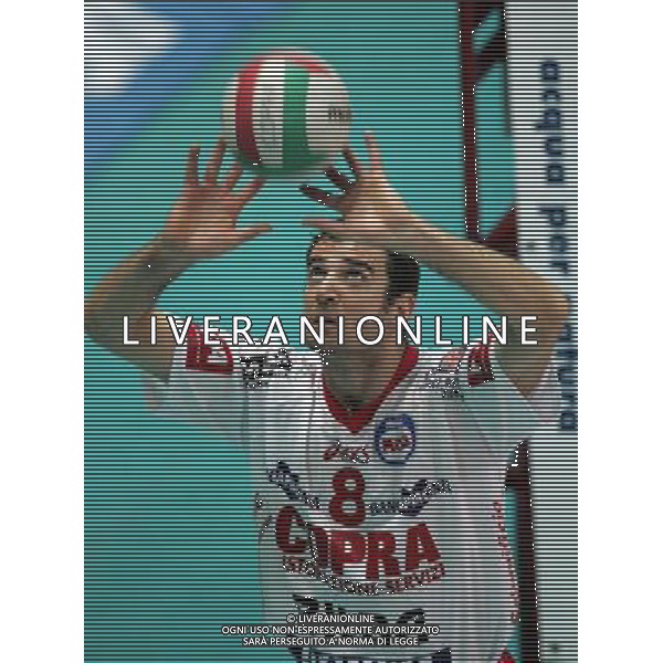 COPRA PIACENZA VOLLEY-PRISMA TARANTO 21/11/2004 NELLA FOTO BOTTI MASSIMO AGENZIA ALDO LIVERANI