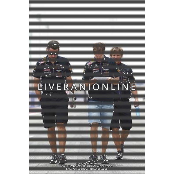 Sebastian Vettel (GER) Red Bull Racing walks the circuit. 03.04.2014. Formula 1 World Championship, Rd 3, Bahrain Grand Prix, Sakhir, Bahrain, Preparation Day. - www.xpbimages.com, EMail: requests@xpbimages.com - copy of publication required for printed pictures. Every used picture is fee-liable. © Copyright: Moy / XPB Images AG ALDO LIVERANI SAS ONLY ITALY