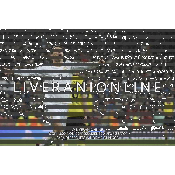 Cristiano Ronaldo beim UEFA Champions League Spiel Real Madrid gegen Borussia Dortmund (3:0) im Estadio Santiago Bernabéu. Madrid, 02.04.2014 LIGA MISTRZOW SEZON 2013/2014 PILKA NOZNA REAL MADRYT vs BORUSSIA DORTMUND FOT. FUTURE IMAGE/NEWSPIX.PL POLAND, UK AND GERMANY OUT !!! --- Newspix.pl AG ALDO LIVERANI SAS ONLY ITALY *** Local Caption *** www.newspix.pl mail us: info@newspix.pl call us: 0048 022 23 22 222 --- Polish Picture Agency by Ringier Axel Springer Poland