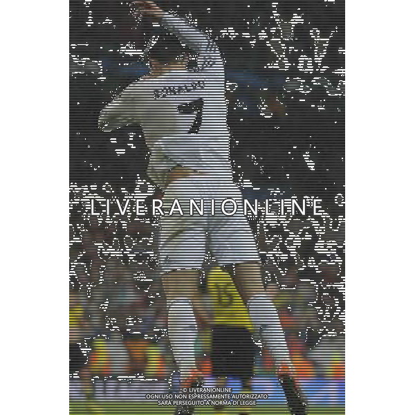 Cristiano Ronaldo beim UEFA Champions League Spiel Real Madrid gegen Borussia Dortmund (3:0) im Estadio Santiago Bernabéu. Madrid, 02.04.2014 LIGA MISTRZOW SEZON 2013/2014 PILKA NOZNA REAL MADRYT vs BORUSSIA DORTMUND FOT. FUTURE IMAGE/NEWSPIX.PL POLAND, UK AND GERMANY OUT !!! --- Newspix.pl AG ALDO LIVERANI SAS ONLY ITALY *** Local Caption *** www.newspix.pl mail us: info@newspix.pl call us: 0048 022 23 22 222 --- Polish Picture Agency by Ringier Axel Springer Poland