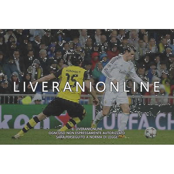 Mats Hummels und Gareth Bale beim UEFA Champions League Spiel Real Madrid gegen Borussia Dortmund (3:0) im Estadio Santiago Bernabéu. Madrid, 02.04.2014 LIGA MISTRZOW SEZON 2013/2014 PILKA NOZNA REAL MADRYT vs BORUSSIA DORTMUND FOT. FUTURE IMAGE/NEWSPIX.PL POLAND, UK AND GERMANY OUT !!! --- Newspix.pl AG ALDO LIVERANI SAS ONLY ITALY *** Local Caption *** www.newspix.pl mail us: info@newspix.pl call us: 0048 022 23 22 222 --- Polish Picture Agency by Ringier Axel Springer Poland