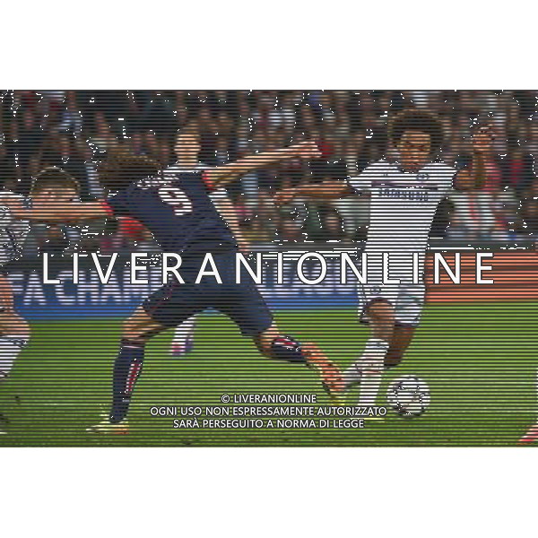 WILLIAN / Edinson CAVANI - 02.04.2014 - Paris Saint Germain / Chelsea - 1/4Finale Aller Champions League - Photo : Dave Winter / Icon Sport AG ALDO LIVERANI SAS ONLY ITALY