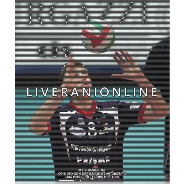 COPRA PIACENZA VOLLEY-PRISMA TARANTO 21/11/2004 NELLA FOTO GIOSA ALESSANDRO AGENZIA ALDO LIVERANI
