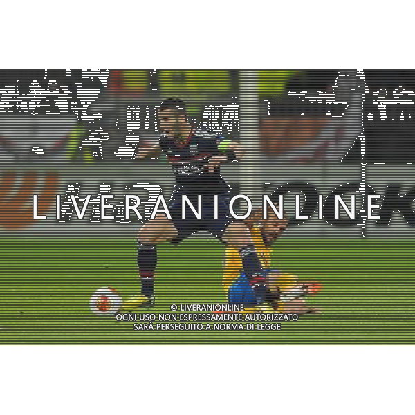 Maxime GONALONS / Martin CACERES - 03.02.2014 - Lyon / Juventus Turin - 1/4Finale Aller Ligue Europa Photo : Jean Paul Thomas / Icon Sport /AGENZIA ALDO LIVERANI SAS - ITALY ONLY - EDITORIAL USE ONLY - LIONE Vs JUVENTUS ANDATA QUARTI DI FINALE UEFA EUROPA LEAGUE 03 MARZO 2014