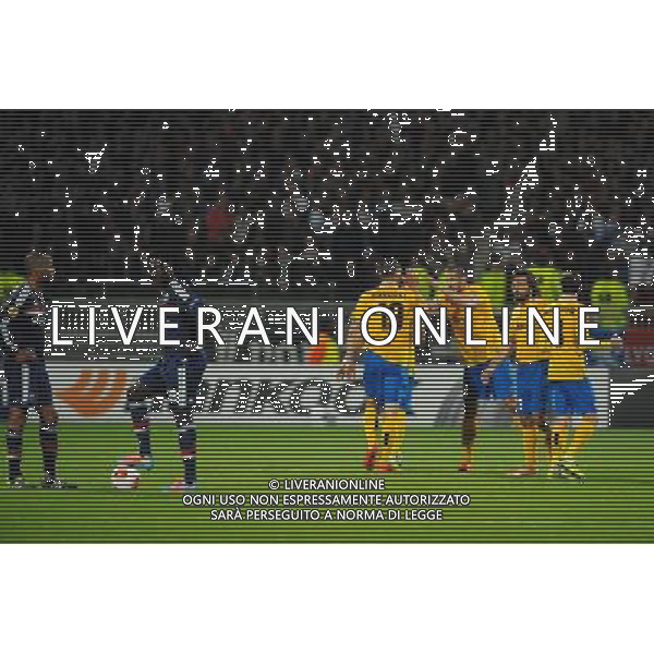 Deception Lyon - Bafetimbi GOMIS / Joie Juventus Turin - Leonardo BONUCCI - 03.02.2014 - Lyon / Juventus Turin - 1/4Finale Aller Ligue Europa Photo : Jean Paul Thomas / Icon Sport /AGENZIA ALDO LIVERANI SAS - ITALY ONLY - EDITORIAL USE ONLY - LIONE Vs JUVENTUS ANDATA QUARTI DI FINALE UEFA EUROPA LEAGUE 03 MARZO 2014