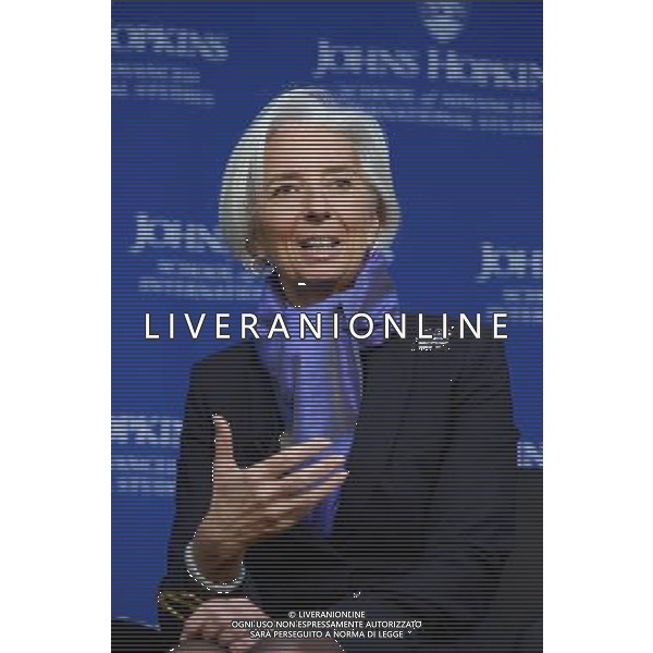 (140402) -- WASHINGTON D.C., April 2, 2014 () -- International Monetary Fund (IMF) Managing Director Christine Lagarde speaks at the School of Advanced International Studies of Johns Hopkins University in Washington D.C., capital of the United States, April 2, 2014. The world economy is turning the corner of the great recession, but obstacles lie ahead to overcome low growth trap, said the head of the IMF on Wednesday. (/Yin Bogu) ©photoshot/AGENZIA ALDO LIVERANI SAS - ITALY ONLY - L\'amministratore delegato del Fondo monetario internazionale (FMI) Christine Lagarde parla alla School of Advanced International Studies della Johns Hopkins University di Washington DC, la capitale degli Stati Uniti, 2 aprile 2014.