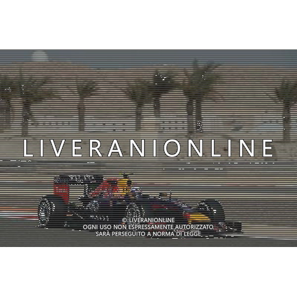 Daniel Ricciardo (AUS) Red Bull Racing RB10. 04.04.2014. Formula 1 World Championship, Rd 3, Bahrain Grand Prix, Sakhir, Bahrain, Practice Day - www.xpbimages.com, EMail: requests@xpbimages.com - copy of publication required for printed pictures. Every used picture is fee-liable. © Copyright: Photo4 / XPB Images AG ALDO LIVERANI SAS ONLY ITALY