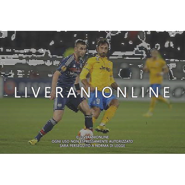 Maxime GONALONS / Mirko Vucinic - 03.02.2014 - Lyon / Juventus Turin - 1/4Finale Aller Ligue Europa Photo : Jean Paul Thomas / Icon Sport *** Local Caption *** AG ALDOLIVERANI SAS ONLYITALY *** Local Caption ***