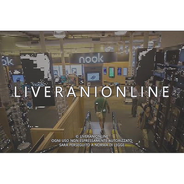 The Nook department in a Barnes \' Noble bookstore off of Union Square in New York is seen on Tuesday, August 20, 2013. Liberty Media announced that it will sell most of its stake in Barnes \' Noble. The company bought 17 percent of the company in 2011. ©photoshot/AGENZIA ALDO LIVERANI SAS - ITALY ONLY - EDITORIAL USE ONLY