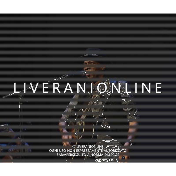 Three time Grammy winner, Keb\' Mo\' brings the bluesamericana to the SANDLER CENTER in VIRGINIA BEACH, VIRGINIA on 4 APRIL 2014.¬© Jeff Moore 2014 AG ALDOL IVERANI SAS ONLY ITALY
