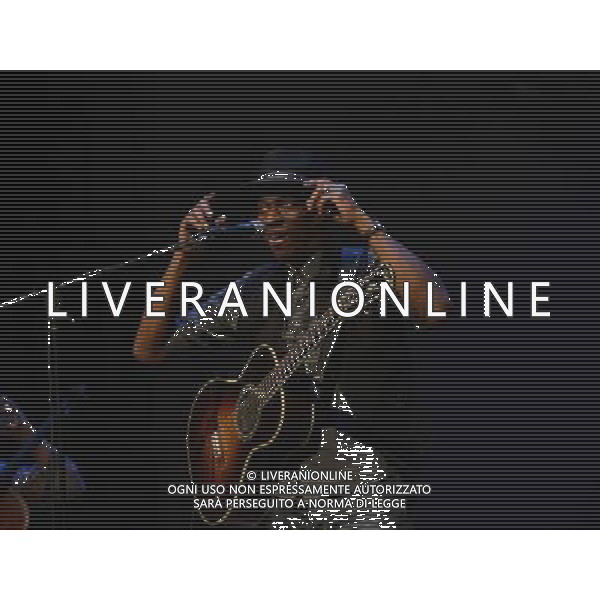 Three time Grammy winner, Keb\' Mo\' brings the bluesamericana to the SANDLER CENTER in VIRGINIA BEACH, VIRGINIA on 4 APRIL 2014.¬© Jeff Moore 2014 AG ALDOL IVERANI SAS ONLY ITALY