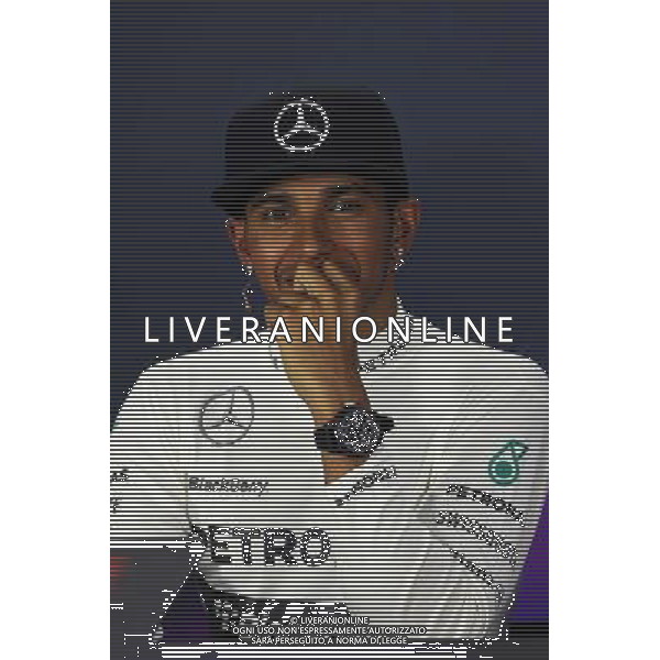 Race winner Lewis Hamilton (GBR) Mercedes AMG F1 in the post race FIA Press Conference. 06.04.2014. Formula 1 World Championship, Rd 3, Bahrain Grand Prix, Sakhir, Bahrain, Race Day. - www.xpbimages.com, EMail: requests@xpbimages.com - copy of publication required for printed pictures. Every used picture is fee-liable. © Copyright: Moy / XPB Images AG ALDO LIVERANI SAS ONLY ITALY
