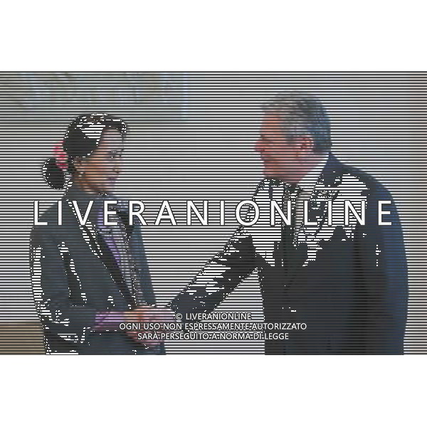 (140410) -- BERLIN, April 10, 2014 () -- Myanmar opposition leader Aung San Suu Kyi (L), shakes hands with German President Joachim Gauck during a welcome ceremony at the Presidential Palace in Berlin, Germany, on April 10, 2014. Suu Kyi arrived Thursday for a three-day visit to Germany. (/Zhang Fan) AG ALDO LIVERANI SAS ONLY ITALY