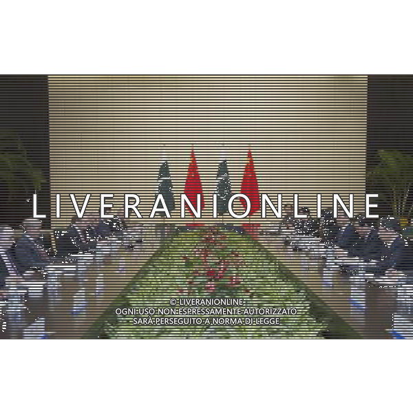 (140410) -- BOAO, April 10, 2014 () -- Chinese Premier Li Keqiang (3rd R) meets with Pakistani Prime Minister Muhammad Nawaz Sharif (3rd L), in Boao, south China\'s Hainan Province, April 10, 2014. Muhammad Nawaz Sharif came here to attend the Boao Forum for Asia (BFA) Annual Conference 2014. (/Xie Huanchi) ©photoshot/AGENZIA ALDO LIVERANI SAS - ITALY ONLY - Conferenza annuale Boao Forum per l\'Asia nel sud della Cina provincia di Hainan aprile 2014