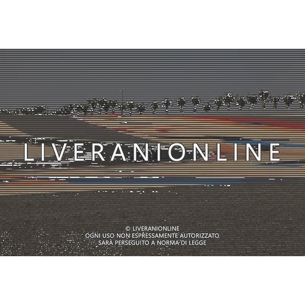 (140410) -- MANAMA, April 10, 2014 () -- Mercedes\' Lewis Hamilton drives during the Formula 1 testing at the Sakhir Circuit in Manama, Bahrain, on April 9, 2014. Hamilton topped the times at the event. (/Hasan Jamali) ©photoshot/AGENZIA ALDO LIVERANI SAS - ITALY ONLY - EDITORIAL USE ONLY