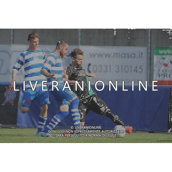 Busto Arsizio (VA) 13-04-2014 Stadio Carlo Speroni Campionato Lega PRO Prima Divisione girone A - 28å¡ giornata Pro Patria - FeralpiSalo\' nella foto Cittadino controllato da Calzi foto Roberto Garavaglia - ag. Aldo Liverani sas