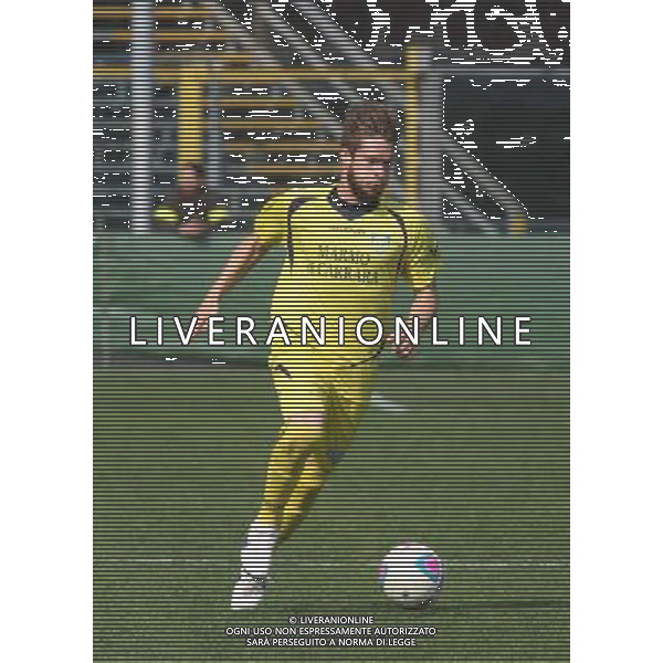 nella foto MICHELE CASTAGNETTI ,ph.moro/ALDO LIVERANI ALBINO LEFFE CARRARESE LEGA PRO 13-04-2014