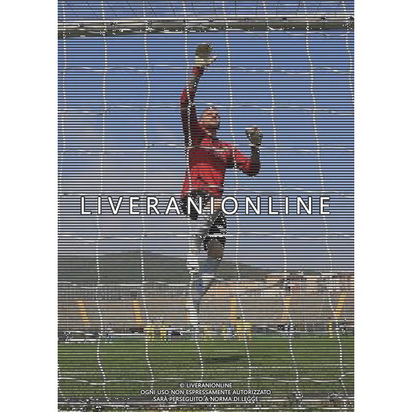 nella foto ALEX CALDERONI ,ph.moro/ALDO LIVERANI ALBINO LEFFE CARRARESE LEGA PRO 13-04-2014